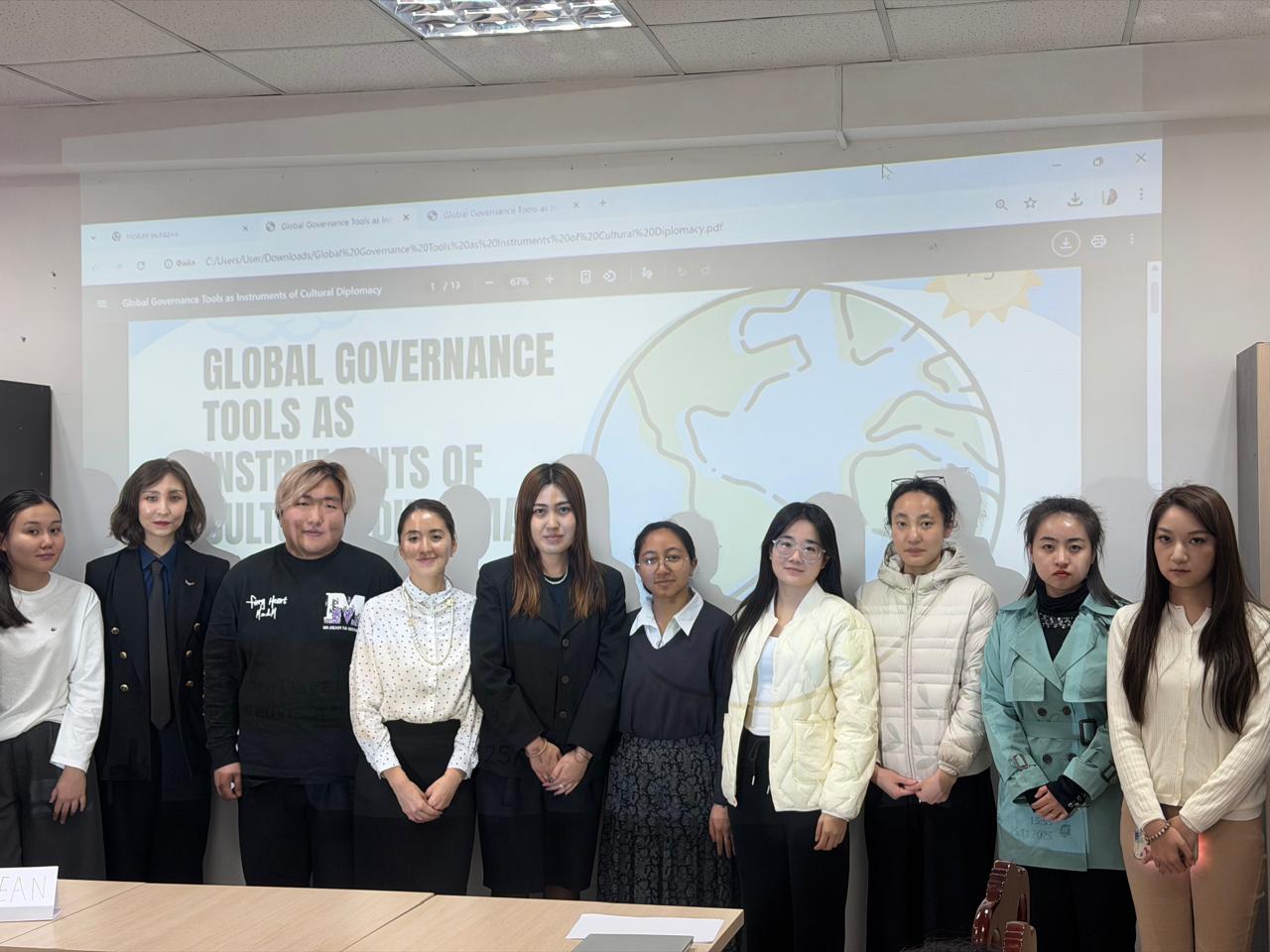 Халықаралық қатынастар саласындағы жас мамандар 13, 16 және 17 ТДМ мақсаттар арқылы жаһандық мәселелерді зерттейді